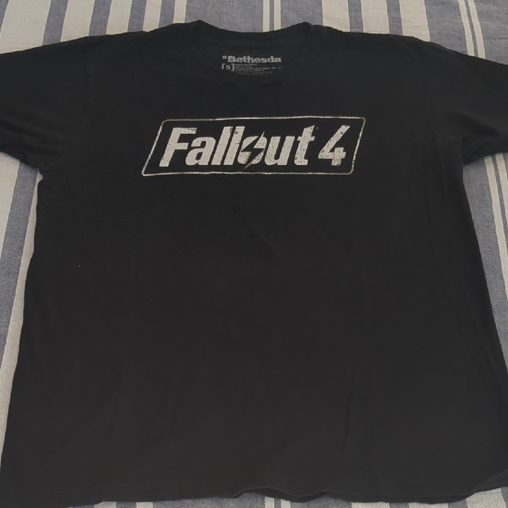 Fallout 4 Black T-Shirt